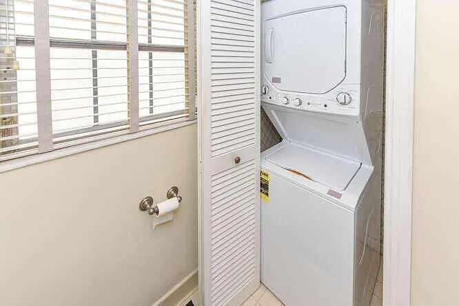 300 John F Kennedy Dr #208 — Photo 24