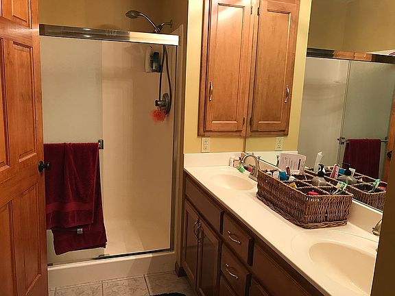 Master bath/shower area