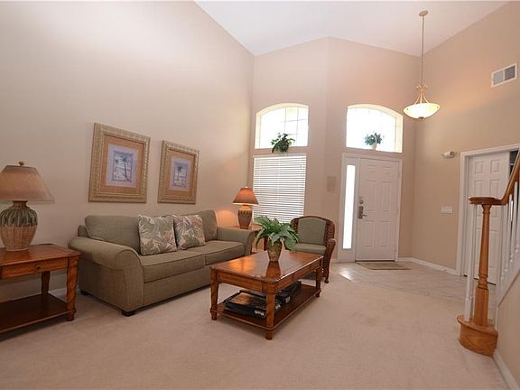 5th image of 342 Higher Combe Dr