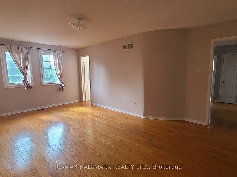 63 Cairns Dr — Photo 18