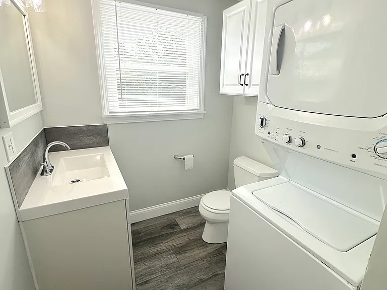 168 Alfred St #201 — Photo 16