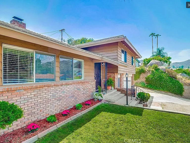6310 Avenue De Palma — Photo 3