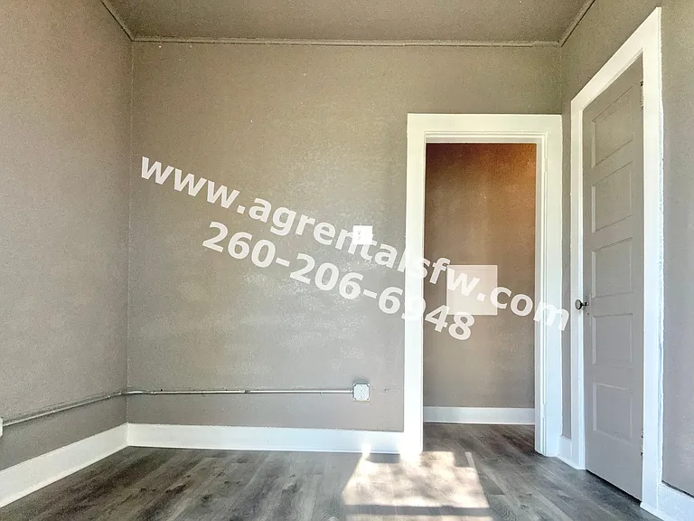 1512 Taylor St — Photo 8