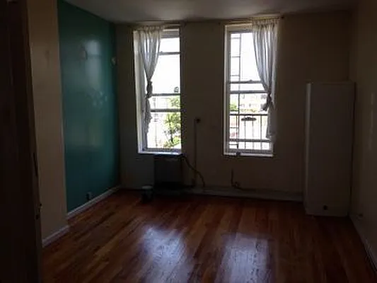 Rented by Wyckoff Heights Realty Inc. | media 21