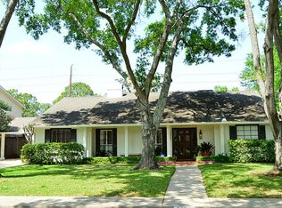 6138 Holly Springs Dr, Houston, TX 77057