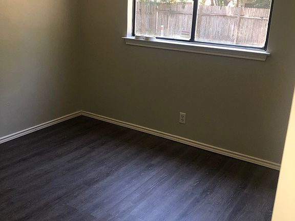4th image of 2988 Ash Field Dr