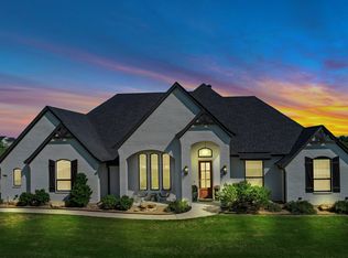 391 Red Bird Dr, Springtown, TX 76082