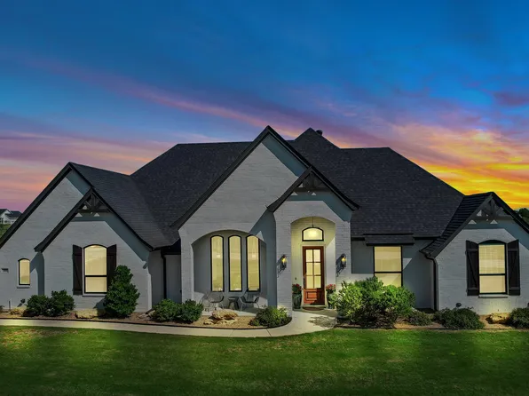 391 Red Bird Dr, Springtown, TX 76082