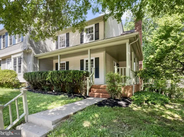 11611 Pleasant Meadow Dr, Gaithersburg, MD 20878