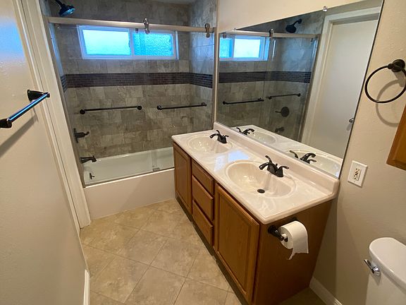 3rd image of 4557 Delancy Dr