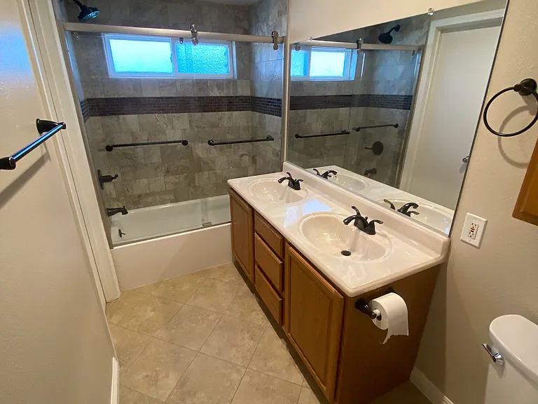 4557 Delancy Dr — Photo 7