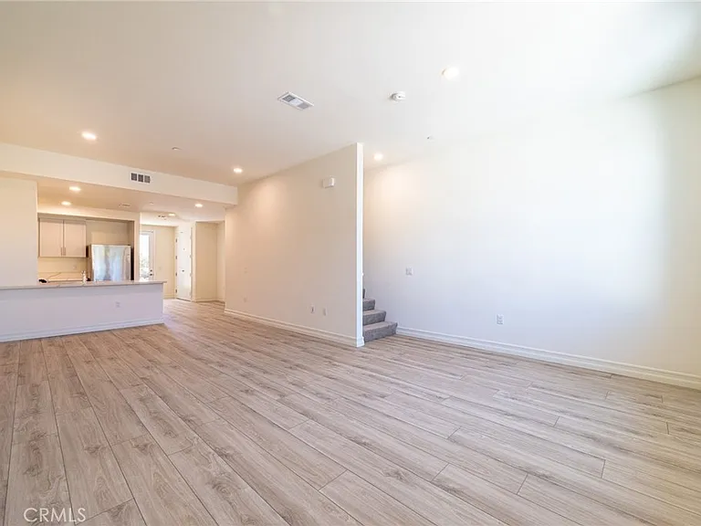170 S New Ave #3 — Photo 14