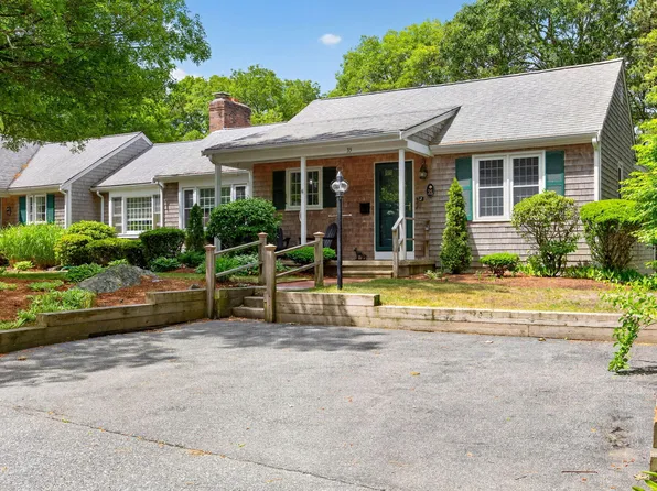 35 Debs Hill Road UNIT 35, Yarmouth Port, MA 02675