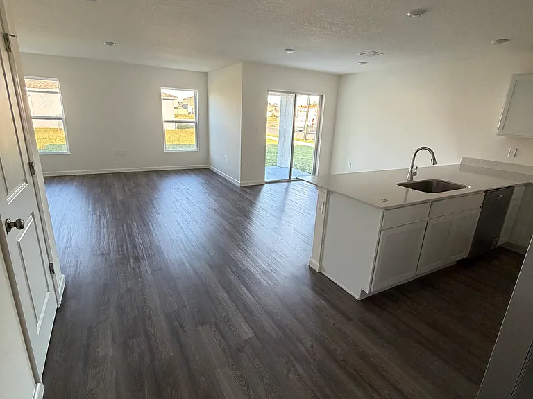 2383 Oklahoma Dr — Photo 17