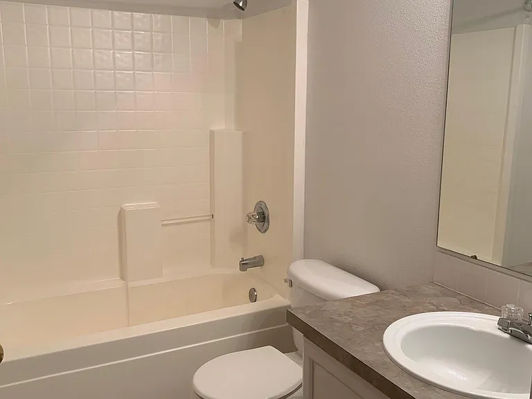 Guest bathroom.