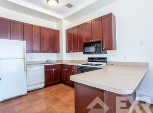 205 Franklin St #3C, Brooklyn, NY 11222
