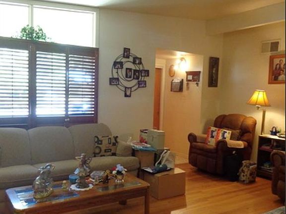 3rd image of 226 Bamburgh Dr