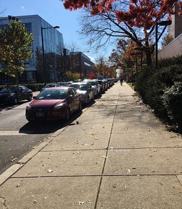 3rd image of 2357 N Park Ave