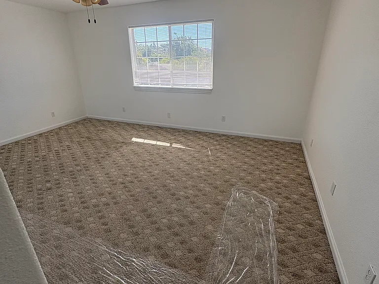 632 Serenade Ct — Photo 7