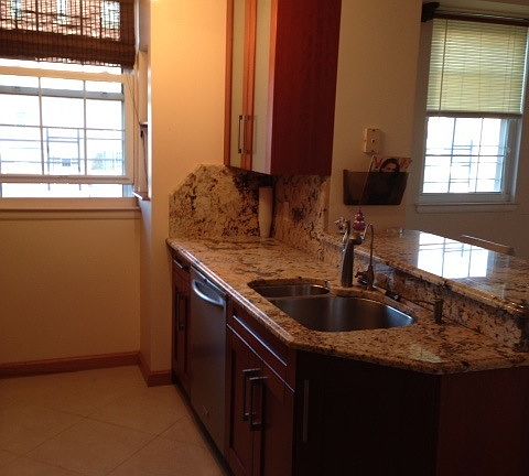 3rd image of 40 Oceana Dr W APT 7D