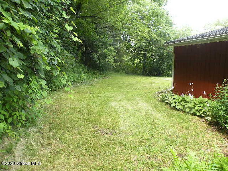 5th image of 177 Rockhill Road