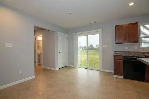 175 Dietz Dr — Photo 6
