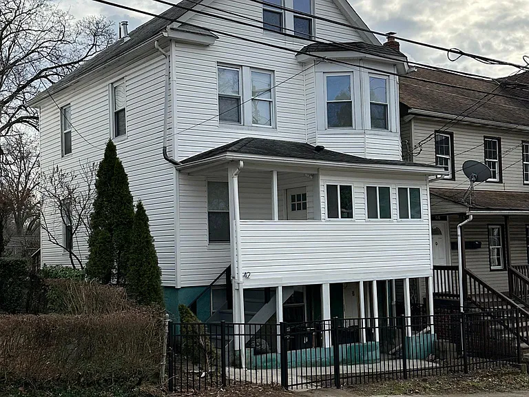 42 Madison St — Photo 16