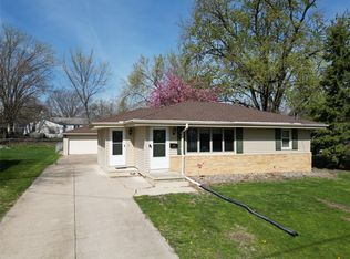 3912 55th St, Des Moines, IA 50310