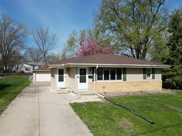3912 55th St, Des Moines, IA 50310