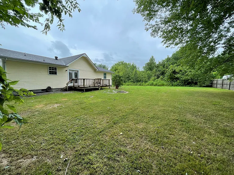 324 Peggy Dr — Photo 20