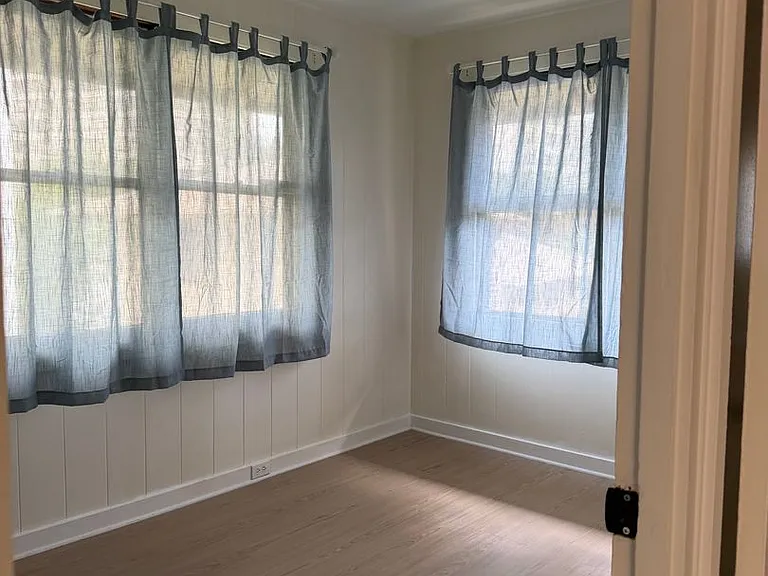 2459 Kapiolani Blvd — Photo 4