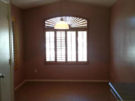 5th image of 10617 W Hughes Dr