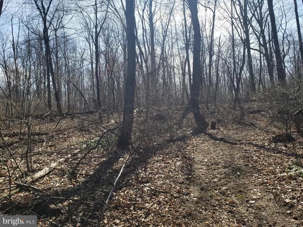 731 Locust Grove Rd, York, PA 17402