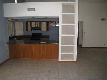4th image of 13832 N 52nd St