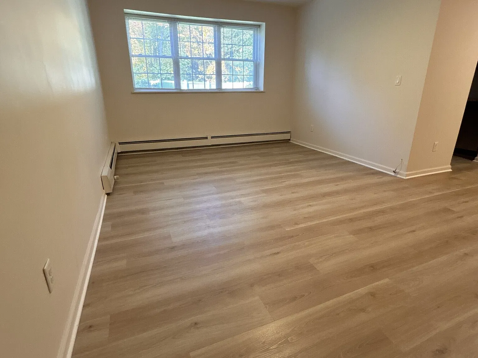 1070 New Haven Ave — Photo 4