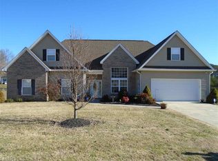 136 Raspberry Dr, New Market, TN 37820