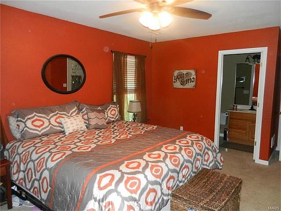 5th image of 750 Camelot Estates Dr