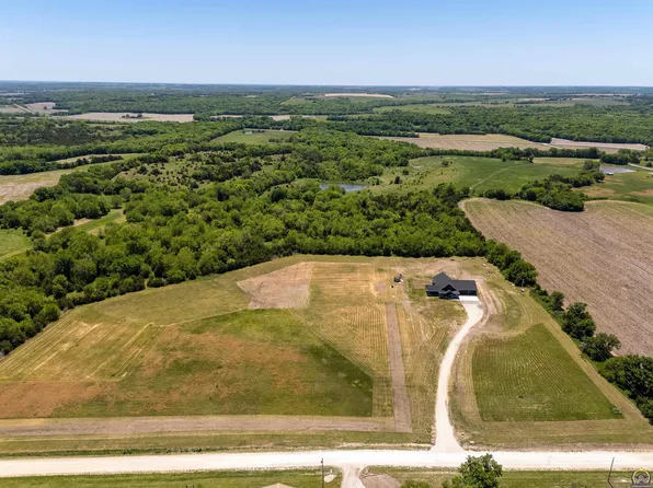 18597 190th Rd, Denison, KS 66419