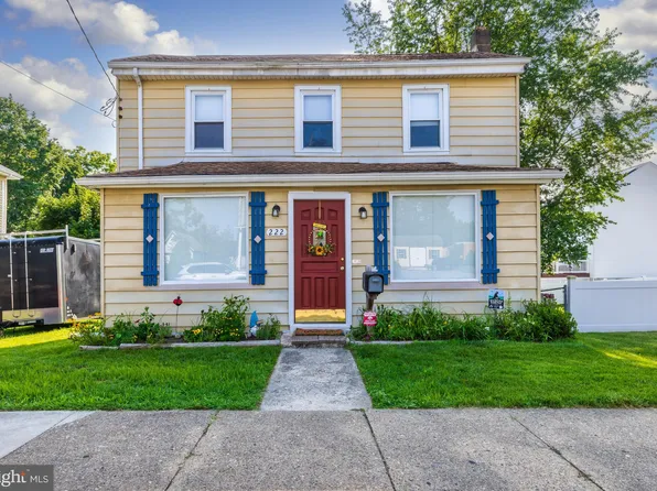 222 N Main St, Clayton, NJ 08312
