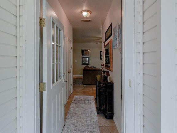 4th image of 507 Forest Glen Dr