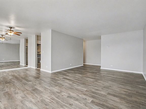 2nd image of 2932 Roberts Dr APT 7