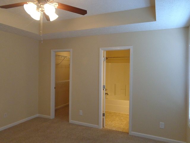 2nd image of 571 Cedar Valley Dr #00