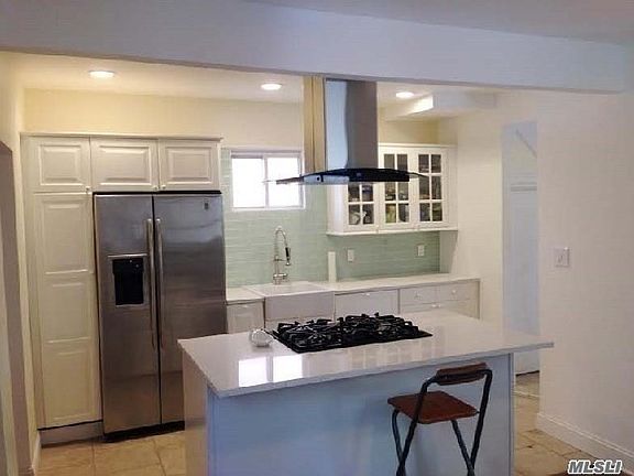 2nd image of 15023 41st Ave