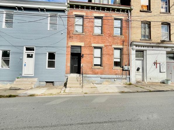 112 Hemlock St FLOOR 2