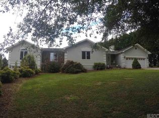 1148 Saw Mill Rd, Conover, NC 28613