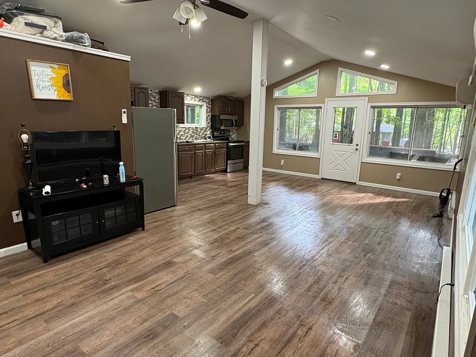 2 bed, 800 sqft, $1,700 — Photo 4