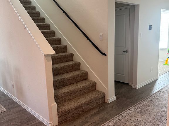 5th image of 8125 Danny Scarth Ln