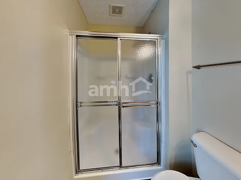 8245 Crete Ln — Photo 14
