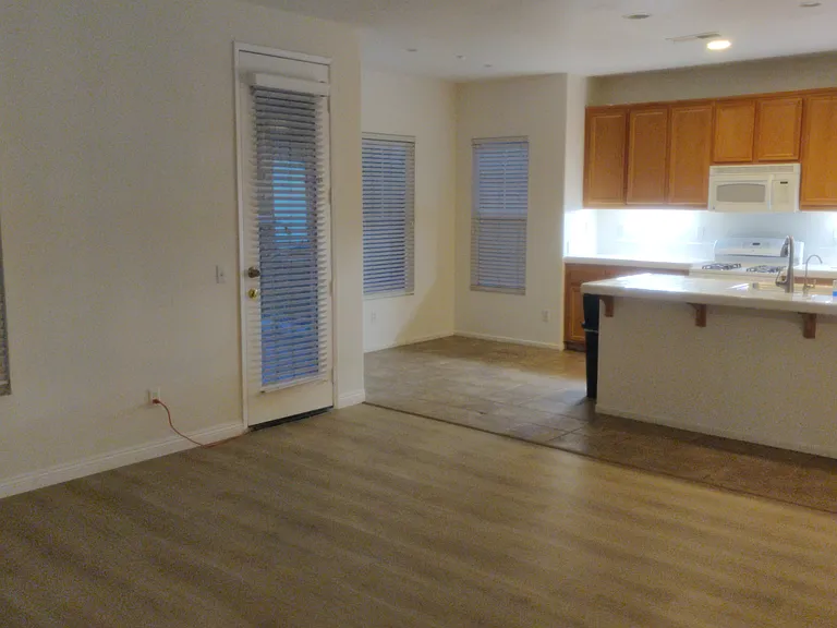 1636 Gilliam Ct — Photo 40