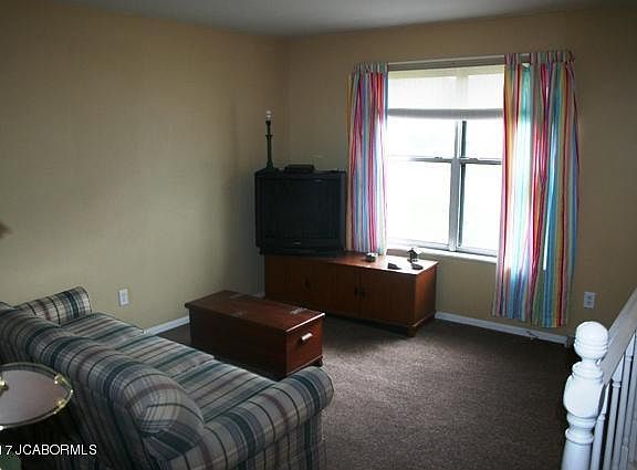 5th image of 5120 Shady Ln